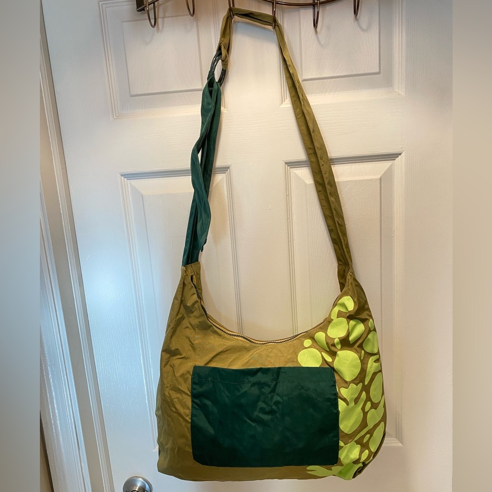 FP Movement x Thread Buti Carryall - Picture 4 of 7